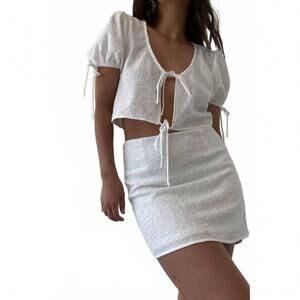 NEW SIRENA puff sleeve top in white